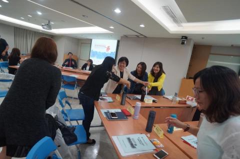 正向人生企管顧問有限公司 - 