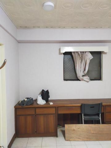 紀凱騰 - 主臥室完成壁紙一角