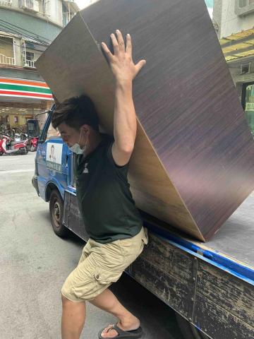 昱信搬家物流貨運 - 
