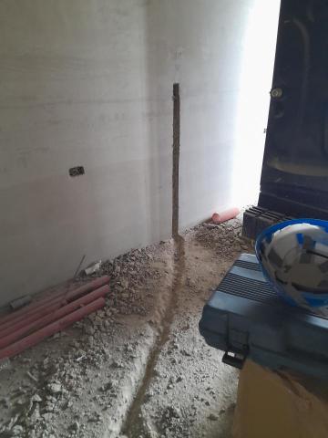 小鑫專業拆除 - 管溝