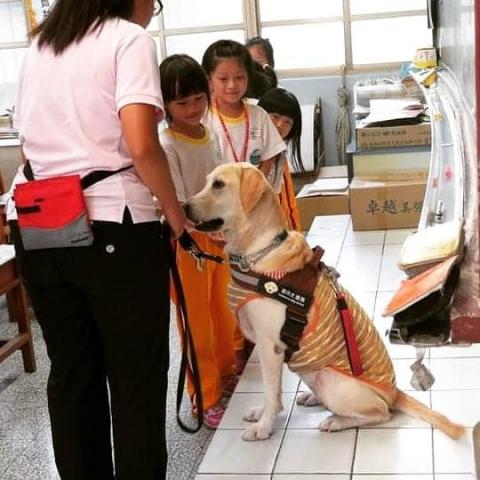 毛朋友生命工作室 - 校園巡迴演講