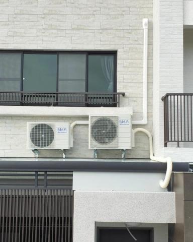 日曰電器 - 室外管槽