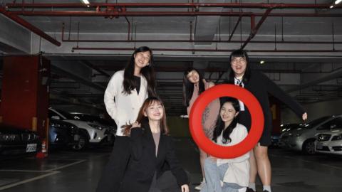 李宜珈 - 大一下社團之夜
擔任公關股及舞蹈股宣傳照
-培養口條及臨場反應的能力