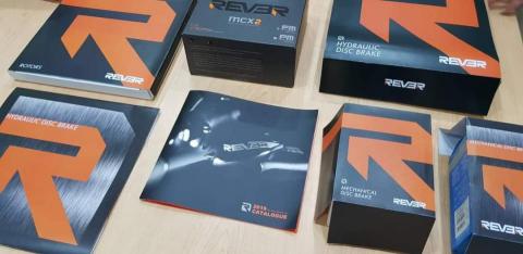 阿G工作室 - Dm設計