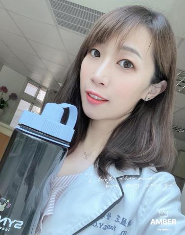 提供營養師服務的專家楊盈芝/Amber