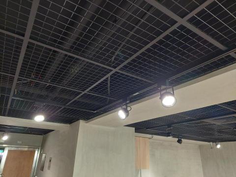 征匞科技有限公司 - 軌道燈安裝完成