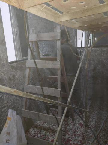 阿官團隊 - 浴廁全室打鑿