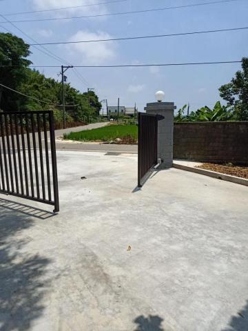 品榮鐵工 - 扇形電動門開啟