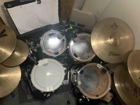 打鼓的地方 - 工作室器材