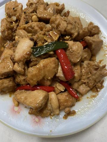 悠哉熊美食 - 宮保雞丁