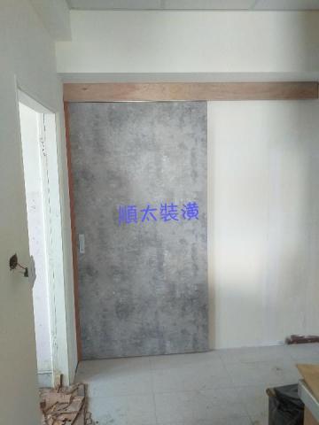 順太裝潢 - 清水模推拉門