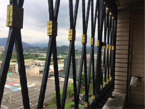 益麗油漆工程 - 