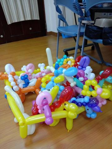 何宜潔 - 才藝班記錄