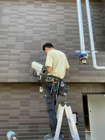黃品佳 - 室外型攝影機安裝