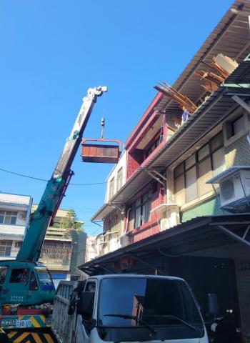 榮泰工程 - 因地制宜，三樓民宅出動小螃蟹（一）