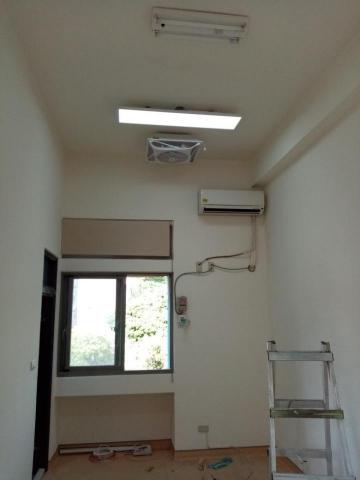 金鵬塗裝 各式塗料施工 - 水泥漆 局部補土 粉刷過色 