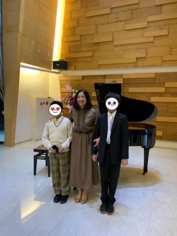 張佩萱 - 演奏尾聲合照