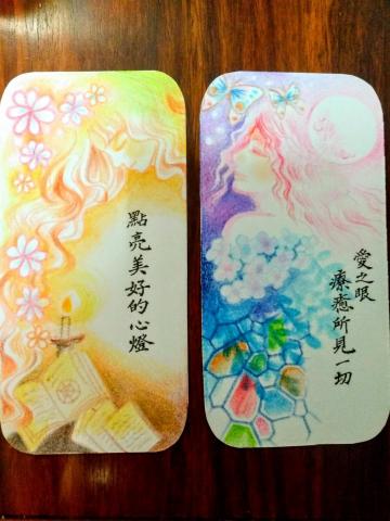 葉婷婷 - 粉彩書籤繪製