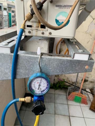 小李空調 - 如果客戶冷媒量不足，也有添加冷媒服務