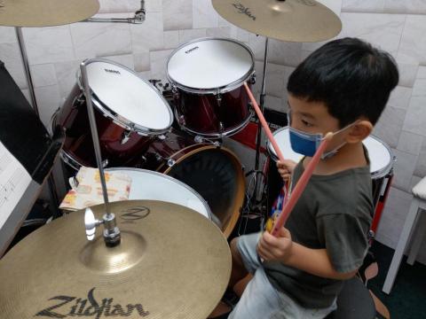 陳政佑老師 - 幼稚園中班