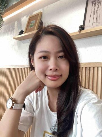 提供工作內容服務的專家謝雨蓉