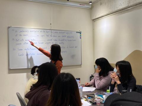 （❗️只能線上❗️）高中英文教學專家沛琳、藝人指定、評價認證 - 模擬考班