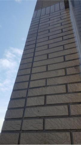 士緯 - 窗邊柱磁磚透明漆施作