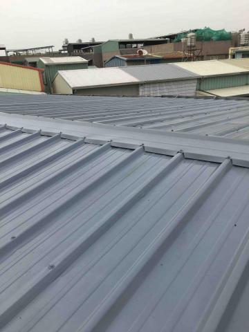 玖佰益時尚防水公司 - 翻修過後，誠品