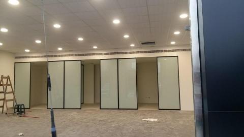 佶原玻璃行 - 玻璃固定