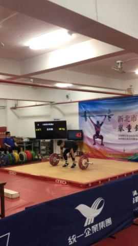 酷地專業健身-Cody -  舉重比賽照片