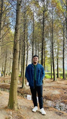 提供建築師服務的專家Harry