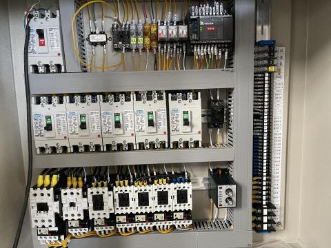 沈宏翊 - 自動控制盤製作