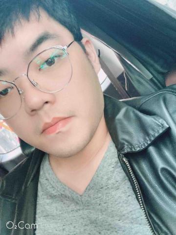 提供外送員服務的專家吳煜捷