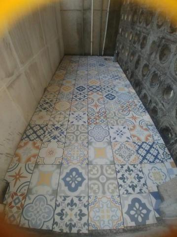 向昇翻修 - 施工貼磁磚