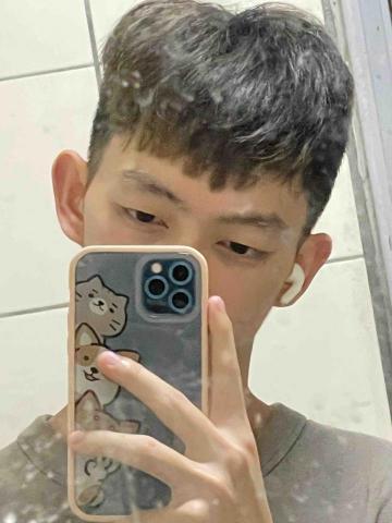 提供jlpt服務的專家何明樹