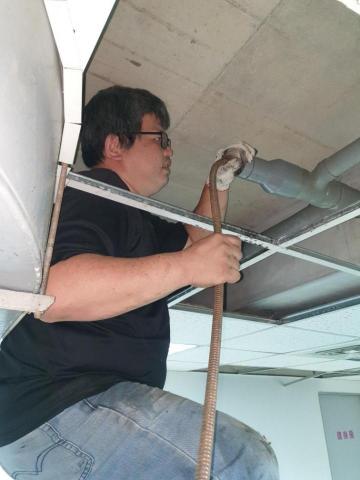 謝慶賢 - 通排水管