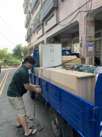 昱信搬家物流貨運 - 
