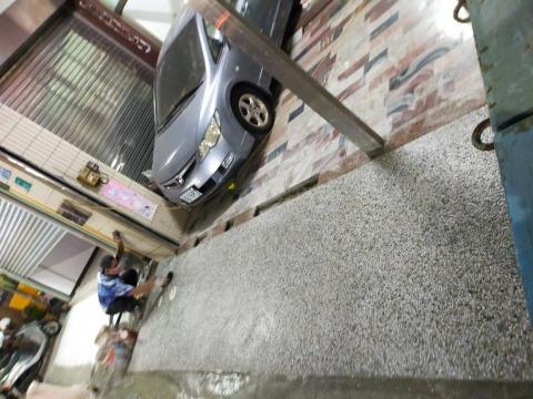 丞鑫土水修繕工程 - 抿石