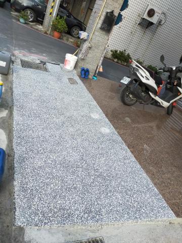 丞鑫土水修繕工程 - 抿石