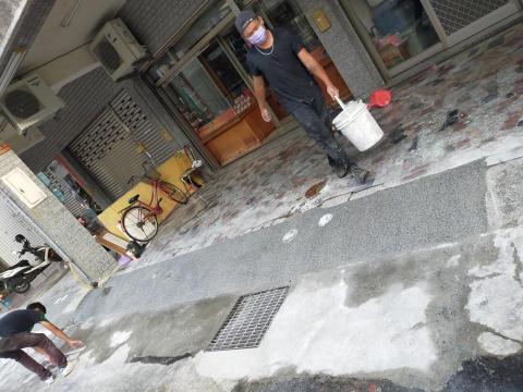 丞鑫土水修繕工程 - 3間住家統一連排抿石