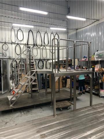 蒙恩不銹鋼有限公司 - 客製化訂製不銹鋼平台架