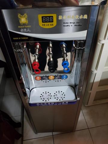 勝智 - 落地式冰溫熱飲水機