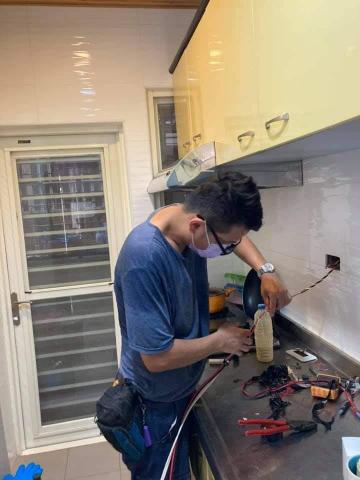 弘勤水電消防工程行 - 新增冷氣電源