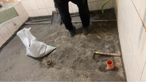 育達工程行 - 萬華高先生