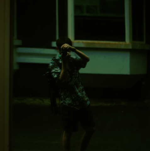 鎧旭 - 玻璃折射的影像有人喜歡有人不喜歡因人而異