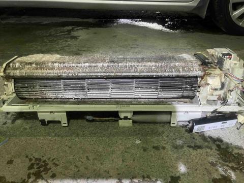 正宏工程行 - 淸洗冷氣