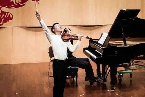 許詠鈞 - 2020. 11. 4
國立臺南藝術大學24周年校慶音樂會：學生暨校友音樂會
Szymanowski: Tarantella for Violin and Piano, Opus 28 No. 2