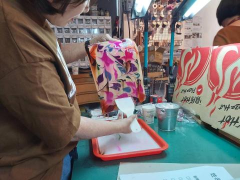 東千里革製間-團體課程/活動合作/教學預約 - 台北工藝館糊染課程記錄照2