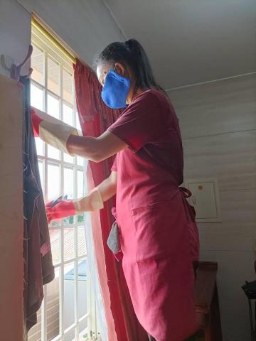 慈容居家清潔服務團隊 - 
