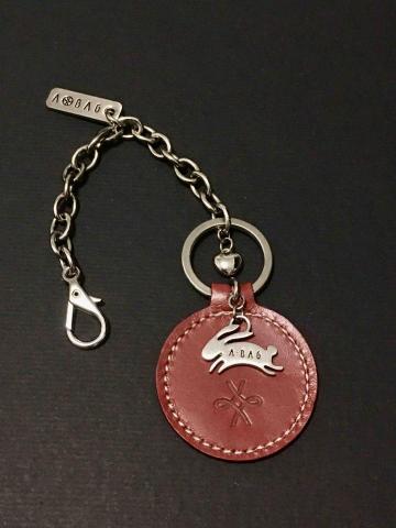 曾牧慈 - 女包品牌LOGO/五金件設計